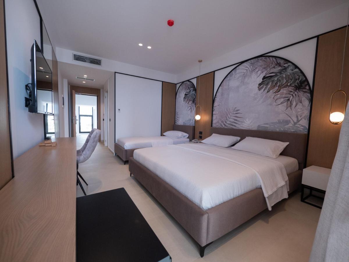 Colosseum Hotel Ksamil Exterior foto